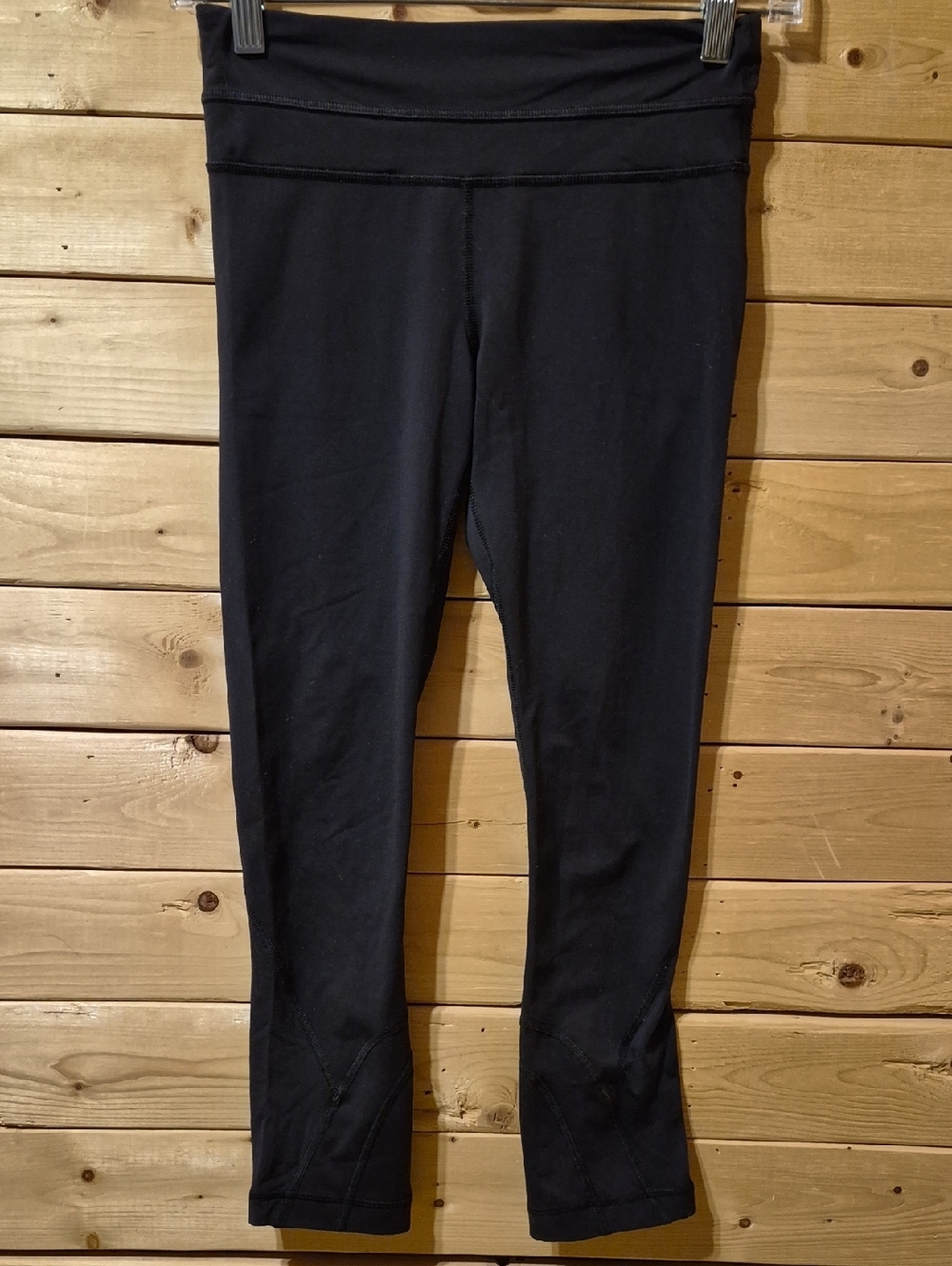 Womens Lululemon Cropped Leggings Size 2